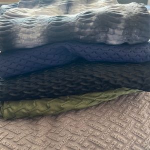 4 pairs of Booty By Brabants Leggings